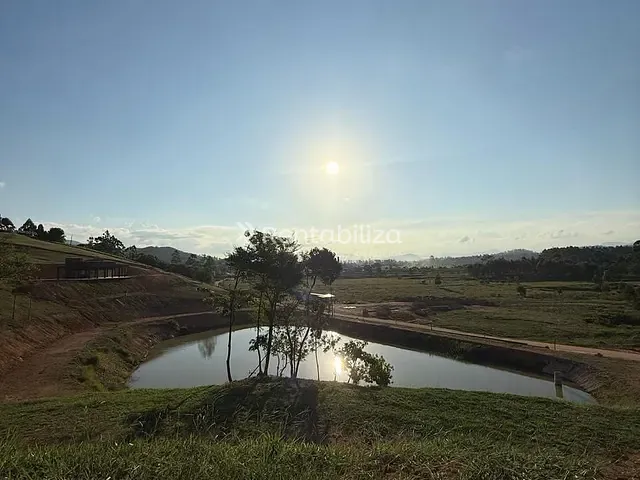 Terreno com 1600m², à venda, no bairro Intinga em Tijucas