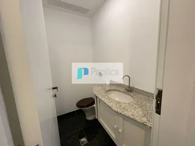Apartamento com 120m² 3 quartos e 1 banheiro, à venda, no bairro Gávea em Rio de Janeiro