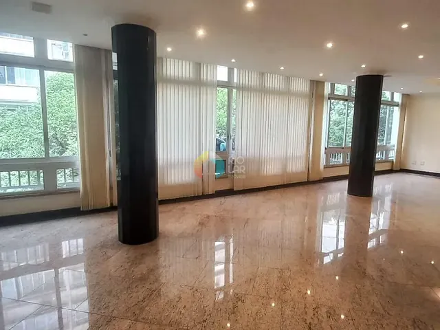 Apartamento com 297m² 4 quartos e 3 banheiros, à venda, no bairro Copacabana em Rio de Janeiro