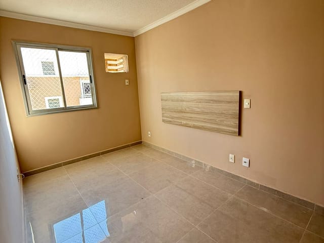 Apartamento 2 quartos e 1 banheiro, à venda, no bairro Vila Albuquerque em Campo Grande