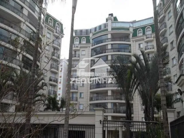 Apartamento com 157m² 3 quartos e 2 banheiros, à venda, no bairro Vila Sao Francisco em Sao Paulo