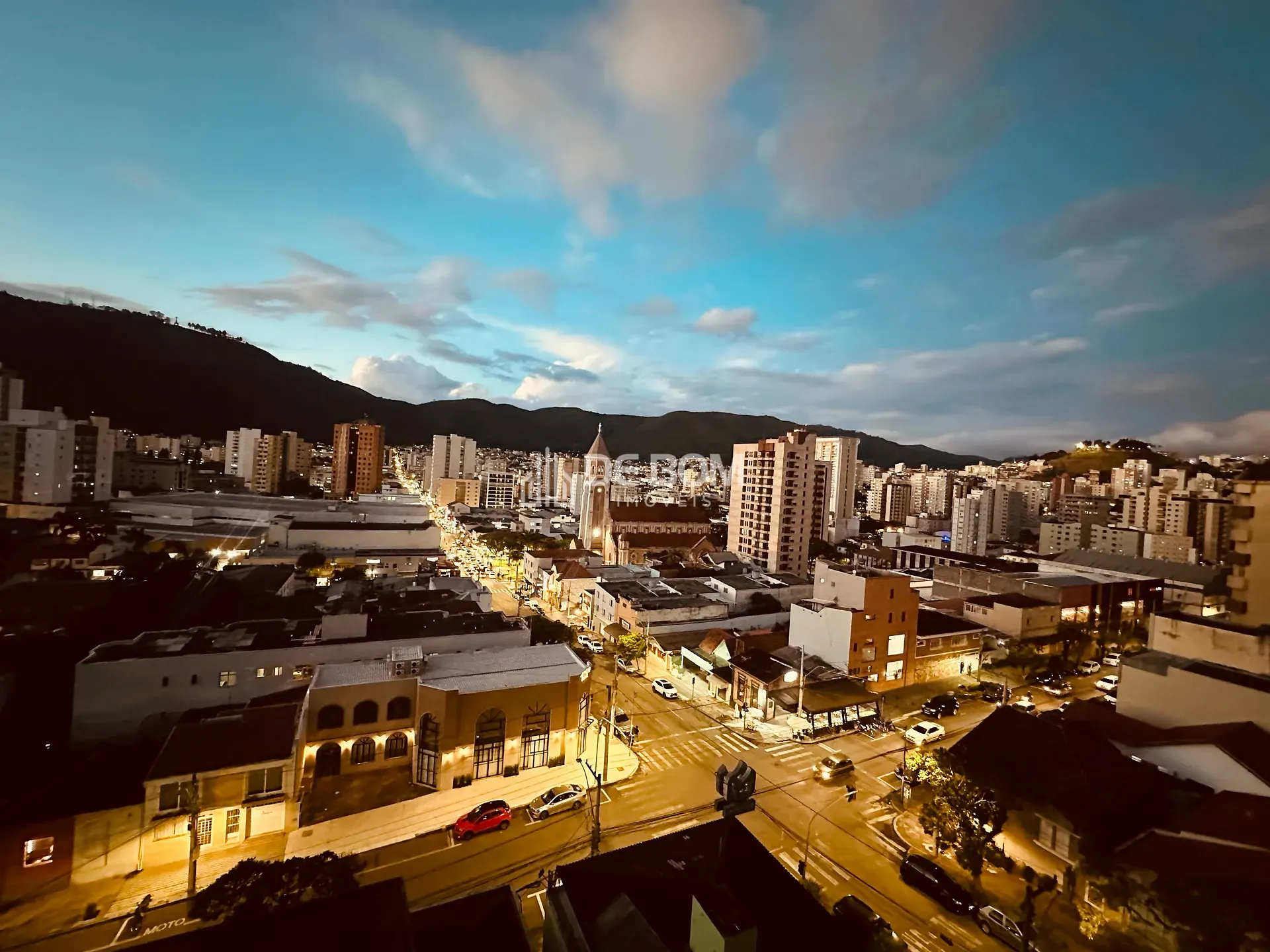 Apartamento, 3 quartos, 108 m² - Foto 2