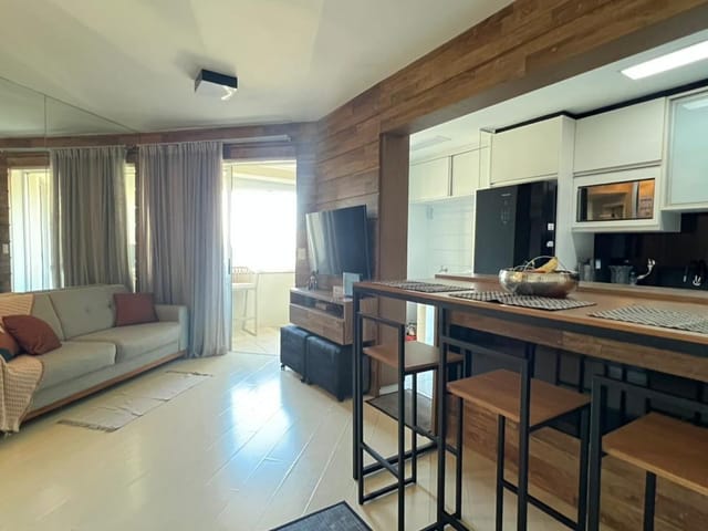 Apartamento com 105m² 3 quartos e 2 banheiros, à venda, no bairro Residencial do Lago em Londrina