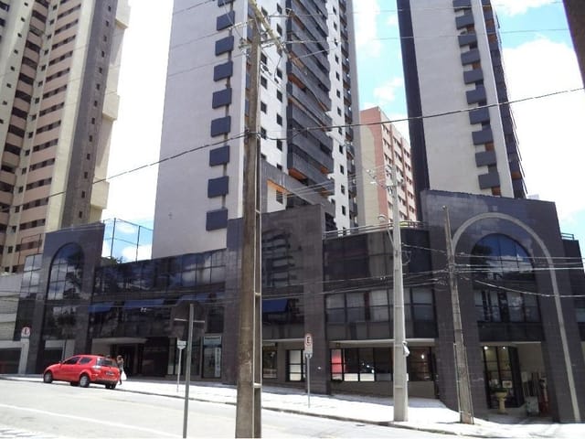 Apartamento 3 quartos e 1 banheiro, à venda, no bairro Batel em Curitiba