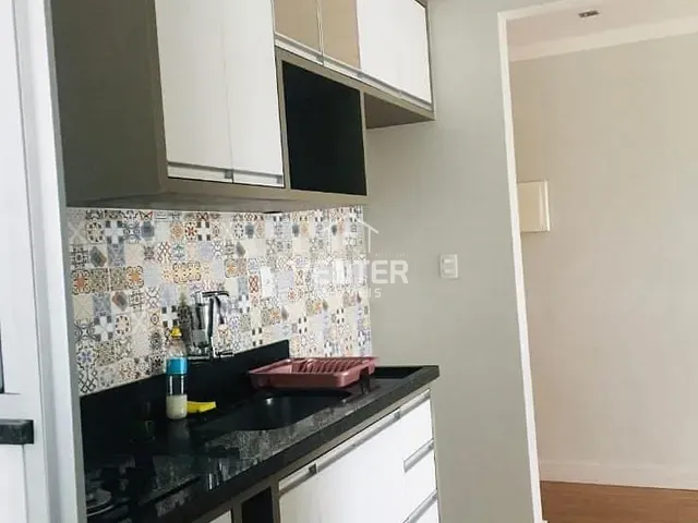 Apartamento 2 quartos e 1 banheiro, à venda, no bairro Parque São Luís em Taubaté