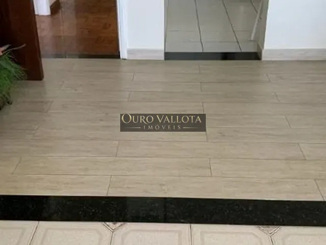 Apartamento 3 quartos e 2 banheiros, para alugar, no bairro Boqueirão em Santos