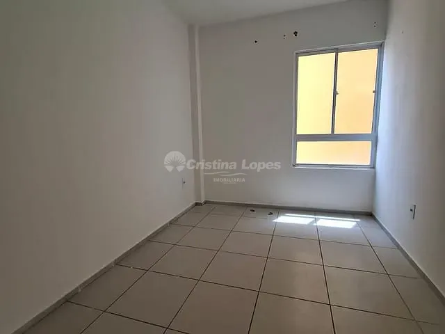 Apartamento 2 quartos e 1 banheiro, à venda, no bairro Verde Lar em Teresina