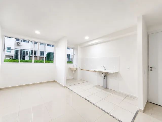 Apartamento 2 quartos e 1 banheiro, à venda, no bairro Lago Azul em Manaus