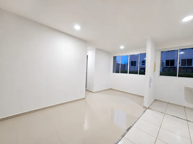 Apartamento 2 quartos e 1 banheiro, à venda, no bairro Lago Azul em Manaus