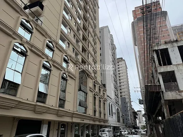 Apartamento 2 quartos e 2 banheiros, à venda, no bairro morretes em Itapema