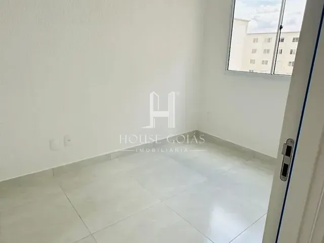 Apartamento 2 quartos e 1 banheiro, à venda, no bairro Setor Aeroporto Sul em Aparecida de Goiânia