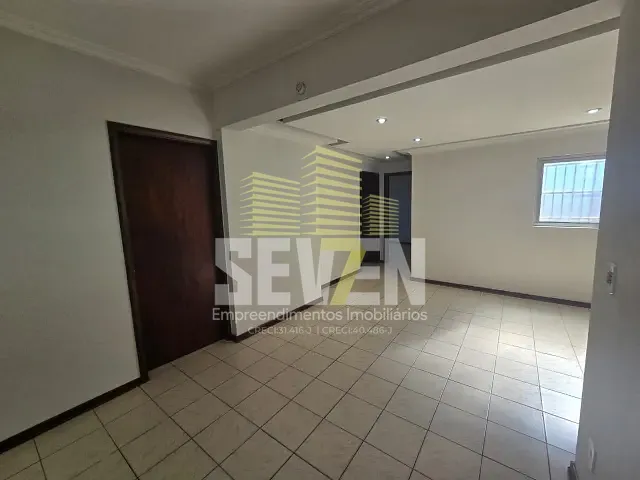 Apartamento com 65m² 2 quartos e 2 banheiros, para alugar, no bairro Centro em Bauru