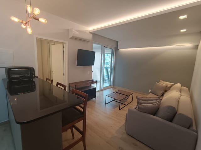 Apartamento com 52m² 1 quarto e 1 banheiro, para alugar, no bairro Sumaré em São Paulo