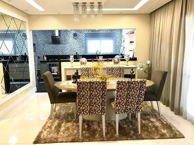 Apartamento com 183m² 4 quartos e 5 banheiros, à venda, no bairro Santo Antônio em São Caetano do Sul