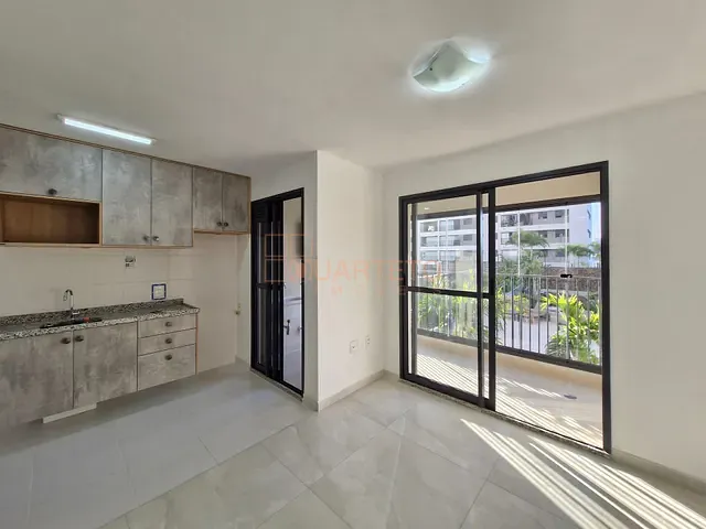 Apartamento 2 quartos e 2 banheiros, para alugar, no bairro Vila Anastácio em São Paulo