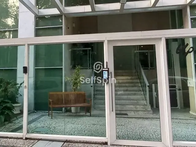 Apartamento com 53m² 1 quarto e 2 banheiros, para alugar, no bairro Icaraí em Niterói