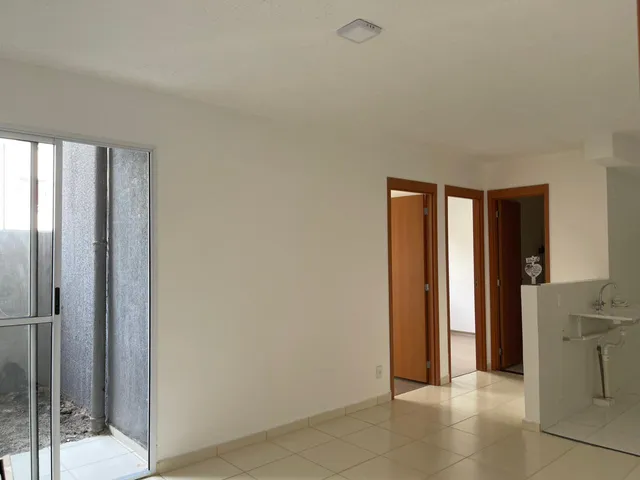 Apartamento 2 quartos e 1 banheiro, à venda, no bairro Guaratiba em Rio de Janeiro
