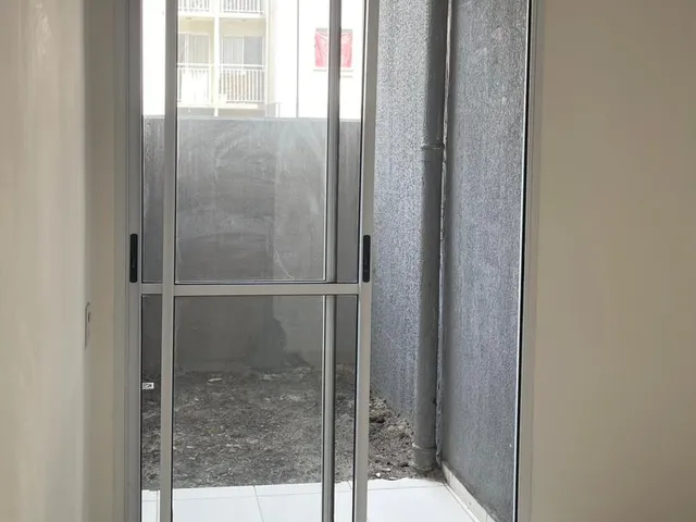 Apartamento 2 quartos e 1 banheiro, à venda, no bairro Guaratiba em Rio de Janeiro