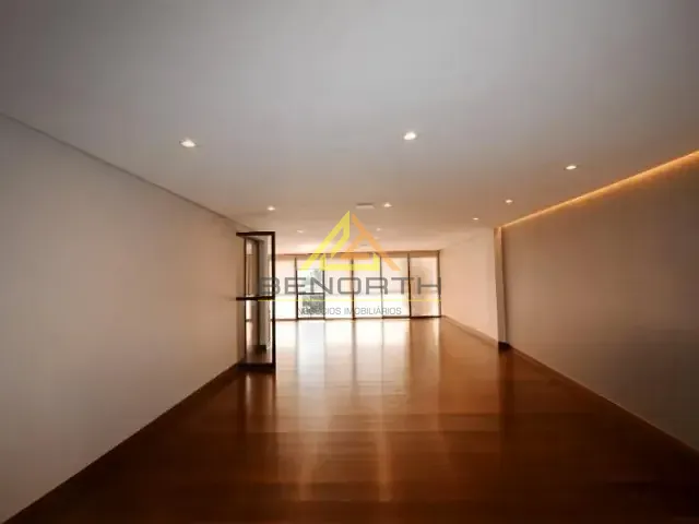 Apartamento com 200m² 4 quartos e 4 banheiros, à venda, no bairro Santana em São Paulo