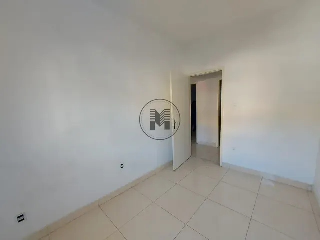 Apartamento 3 quartos e 1 banheiro, para alugar, no bairro São Roque em Aparecida