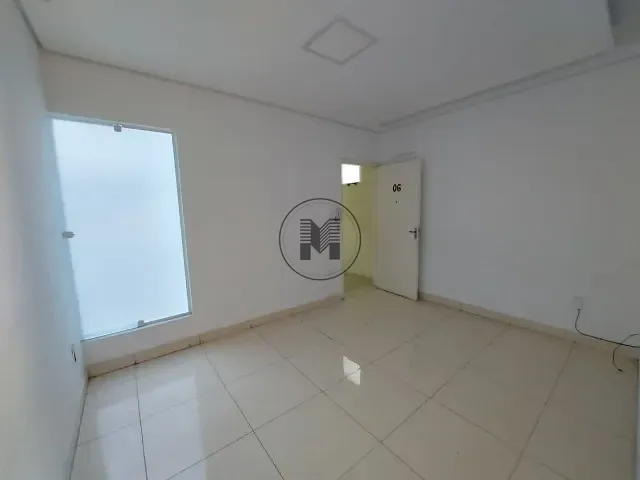 Apartamento 3 quartos e 1 banheiro, para alugar, no bairro São Roque em Aparecida