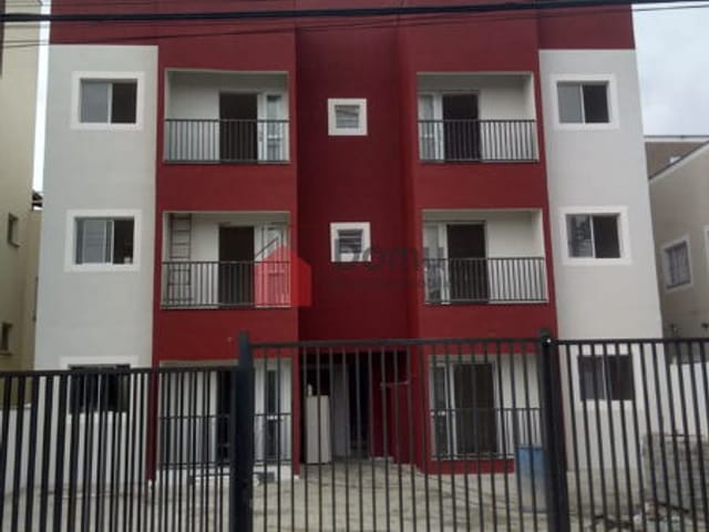 Apartamento à venda, no bairro São Benedito em Pindamonhangaba