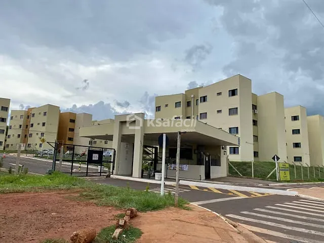 Apartamento 2 quartos e 1 banheiro, para alugar, no bairro Conjunto Aero Rancho em Campo Grande