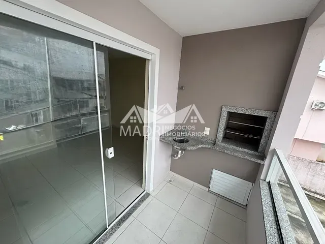 Apartamento com 75m² 2 quartos e 1 banheiro, à venda, no bairro Nova Palhoça em Palhoça