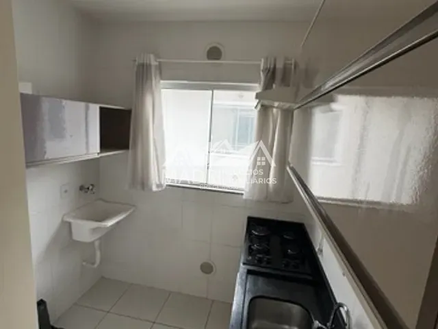 Apartamento com 75m² 2 quartos e 1 banheiro, à venda, no bairro Nova Palhoça em Palhoça