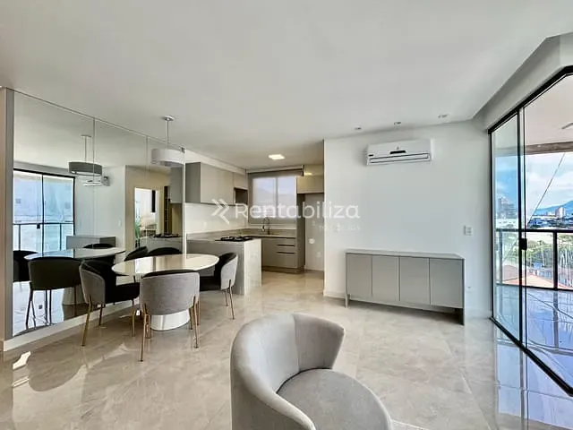 Apartamento 3 quartos e 4 banheiros, à venda, no bairro PEREQUE em Porto Belo