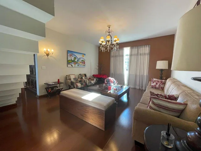 Apartamento com 330m² 4 quartos e 6 banheiros, à venda, no bairro Centro em Londrina
