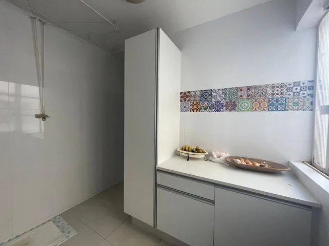 Apartamento com 330m² 4 quartos e 6 banheiros, à venda, no bairro Centro em Londrina