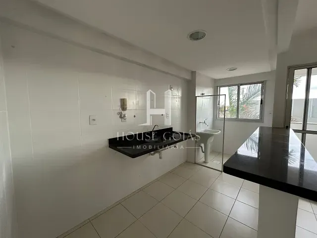 Apartamento 2 quartos e 2 banheiros, à venda, no bairro Vila Rosa em Goiânia