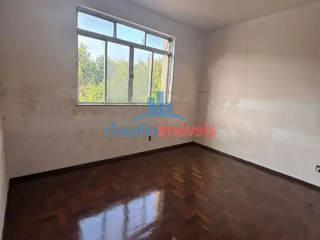 Apartamento 2 quartos e 2 banheiros, à venda, no bairro Centro em Barra Mansa