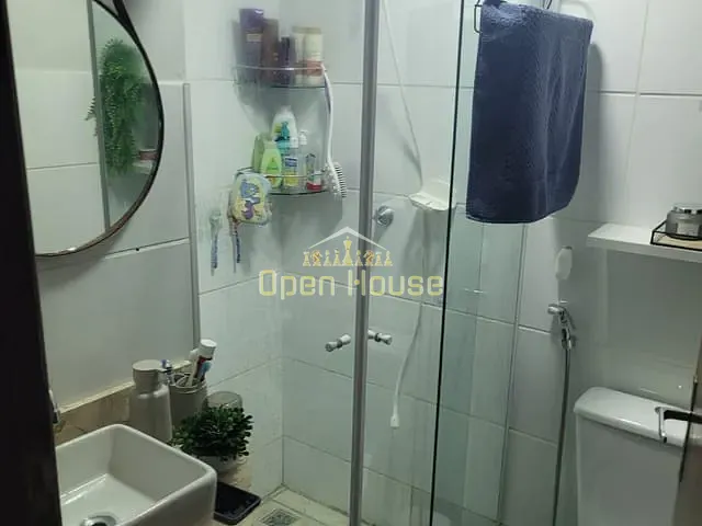 Apartamento 2 quartos e 1 banheiro, à venda, no bairro Três Poços em Volta Redonda