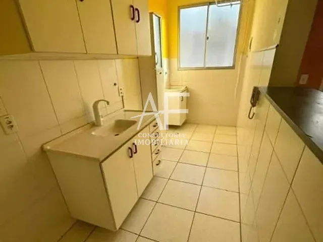 Apartamento com 48m² 2 quartos e 1 banheiro, para alugar, no bairro Esplanada Independência em Taubaté