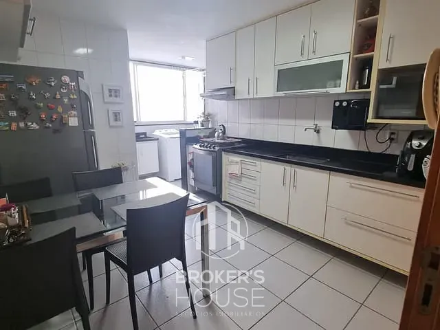 Apartamento com 135m² 3 quartos e 3 banheiros, à venda, no bairro Jardim da Penha em Vitória