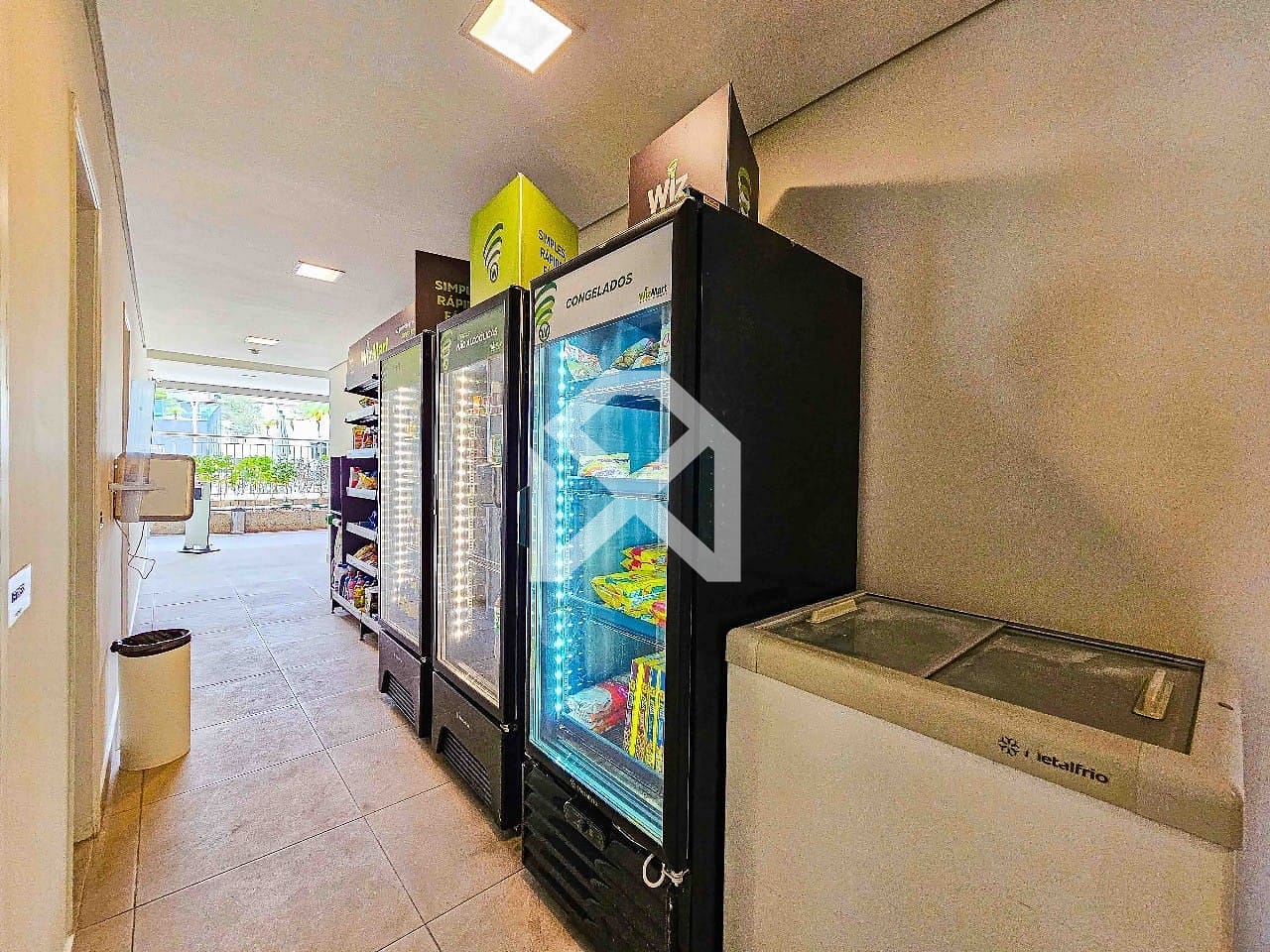 Apartamento à venda com 2 quartos, 81m² - Foto 32