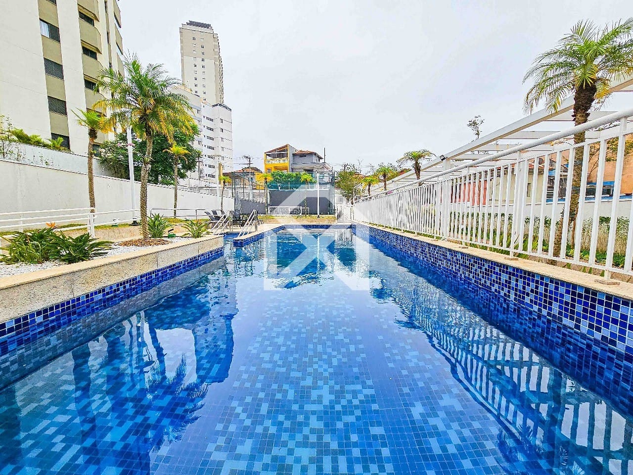 Apartamento à venda com 2 quartos, 81m² - Foto 42