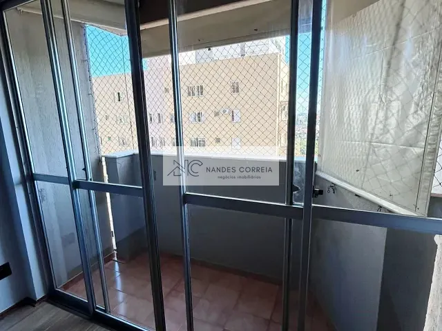 Apartamento com 146m² 3 quartos e 2 banheiros, à venda, no bairro Centro em Londrina