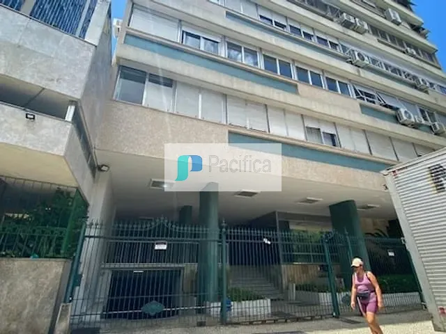 Apartamento com 132m² 3 quartos e 1 banheiro, à venda, no bairro Botafogo em Rio de Janeiro