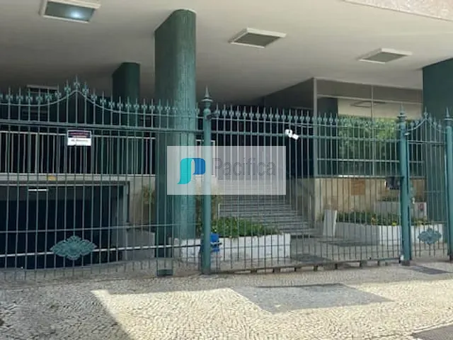 Apartamento com 132m² 3 quartos e 1 banheiro, à venda, no bairro Botafogo em Rio de Janeiro