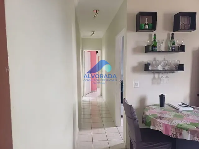 Apartamento 2 quartos e 1 banheiro, à venda, no bairro Jardim Oriente em São José dos Campos