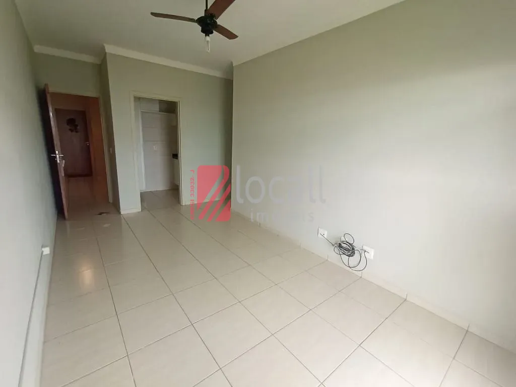Apartamento com 2 quartos à venda, 64m² — foto 2 de 25