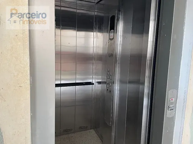 Apartamento com 40m² 2 quartos e 1 banheiro, à venda, no bairro Parque Maria Luiza em São Paulo