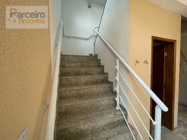 Apartamento com 40m² 2 quartos e 1 banheiro, à venda, no bairro Parque Maria Luiza em São Paulo