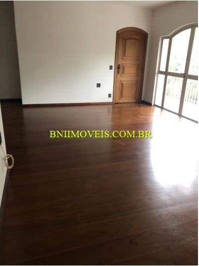 Apartamento à venda e aluguel com 3 quartos, 160m² - Foto 3