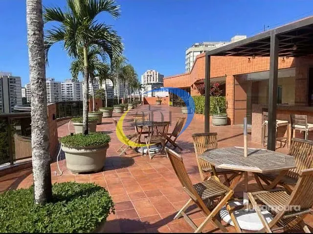 Apartamento 3 quartos e 3 banheiros, à venda, no bairro Leblon em Rio de Janeiro