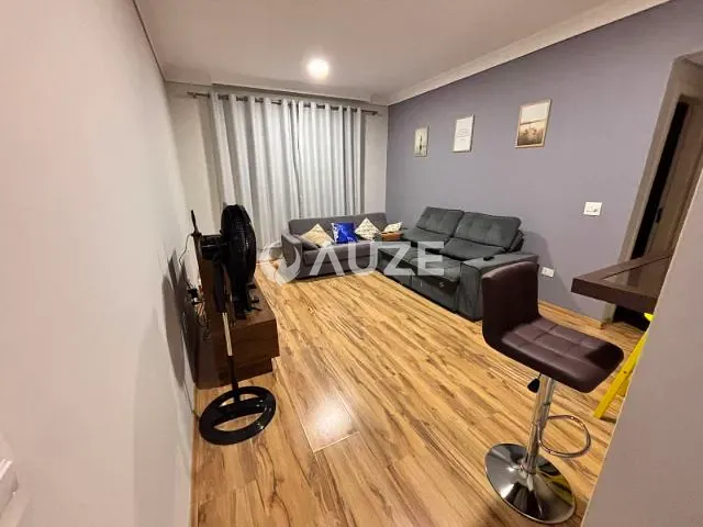 Apartamento 2 quartos e 2 banheiros, à venda, no bairro Centro em Curitiba