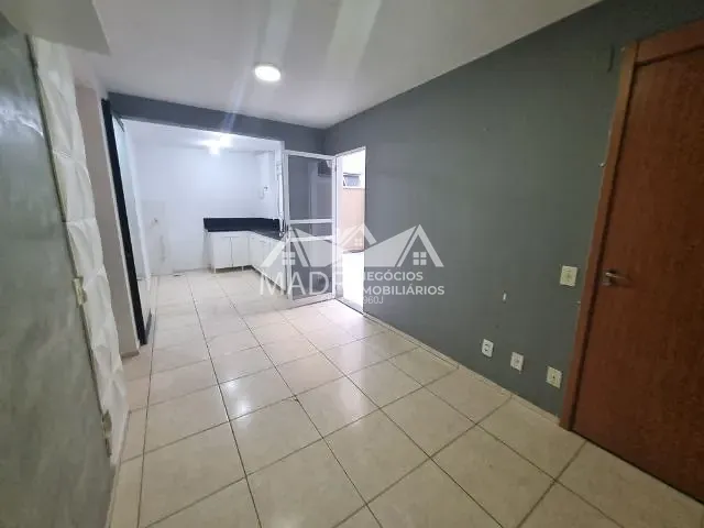Apartamento 2 quartos e 1 banheiro, à venda, no bairro Aririú em Palhoça